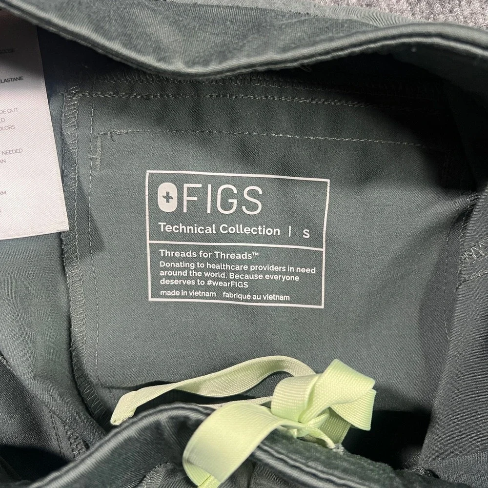 FIGS‎ Men's Small Technical Collection Cargo Scrub Pants Olive Green T2001